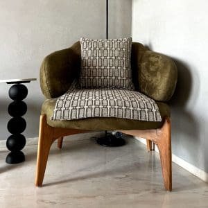 SALVADOR ARM CHAIR